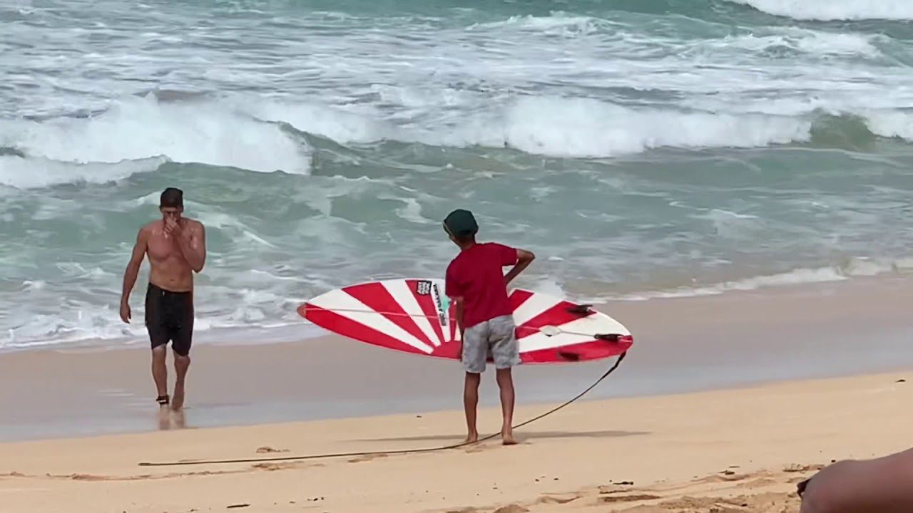 Backdoor Shootout Surf Competition