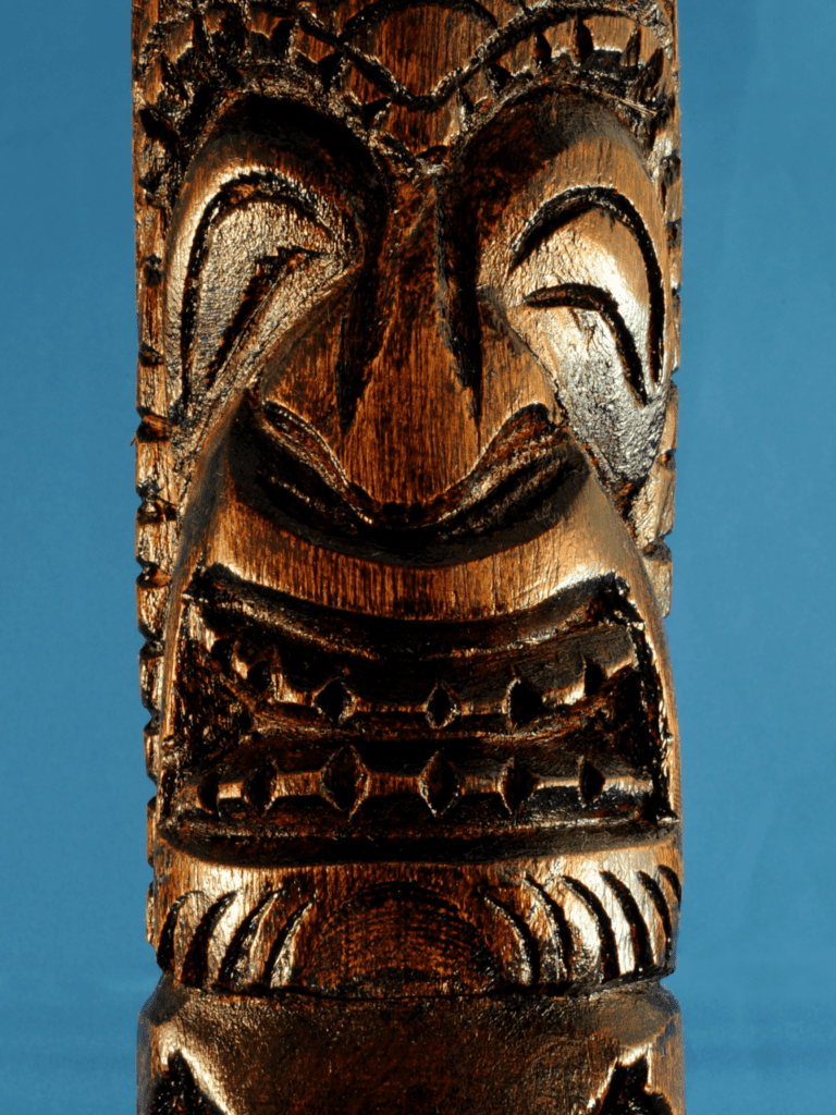 Tiki statue keepsakes at the marketplace
