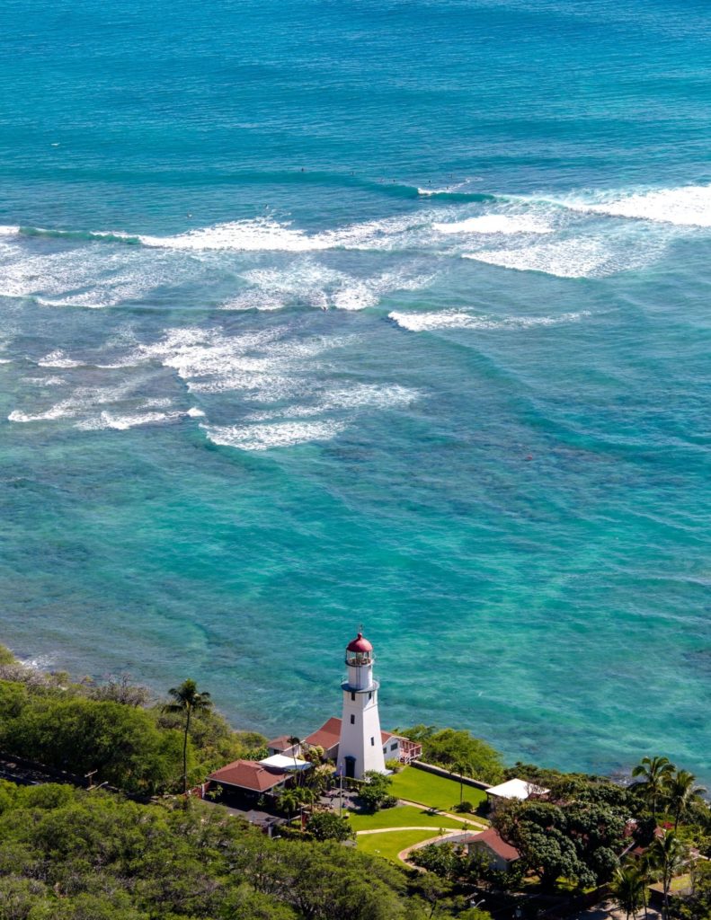 Include Diamond Head lighthouse in your Oahu vacation photos.