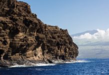 Plan a Maui Vacation at Molokini Crater