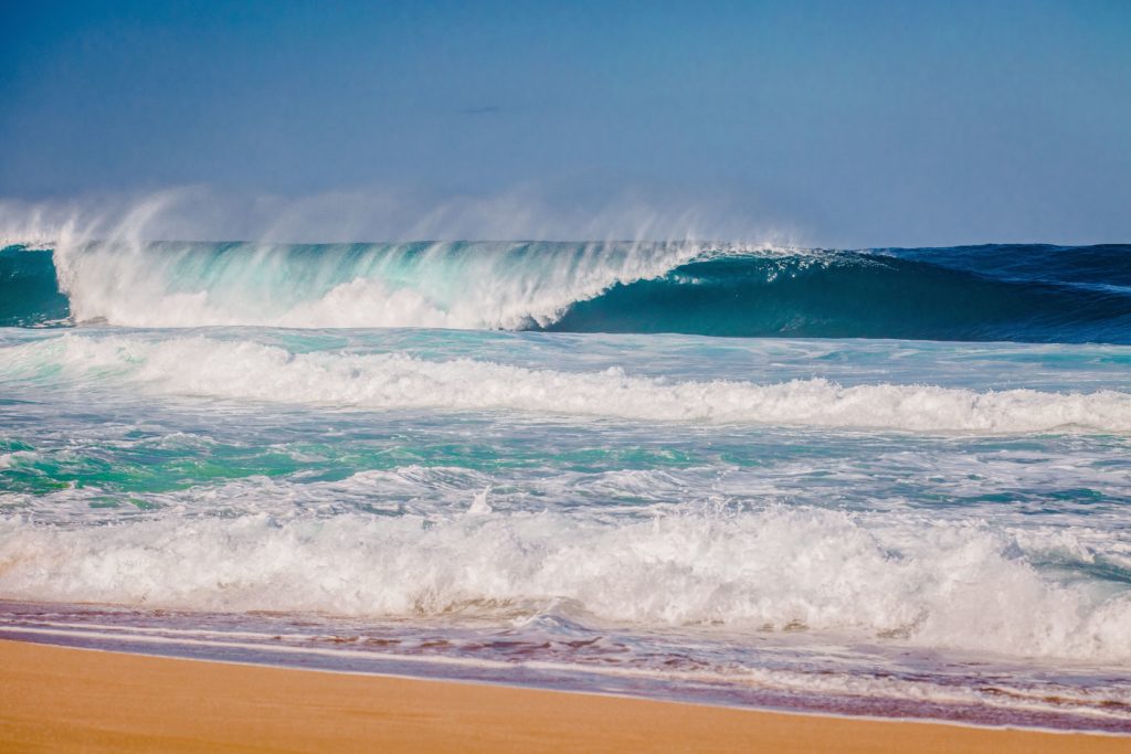 Weather in Hawaii changes the surf on every island.