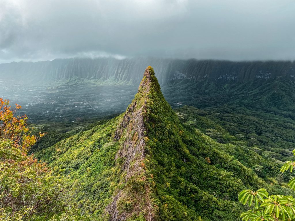 Three Peaks Challenging Hike on Oahu