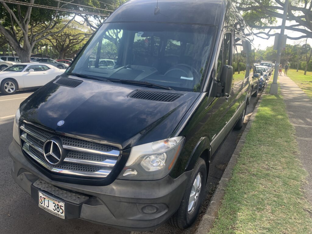 Oahu Wedding Transportation for up to 14 Guests